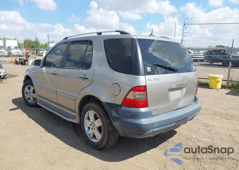 2005 Mercedes-Benz Ml 350 4Matic z USA, uszkodzony, nr VIN 4JGAB57E05A529409